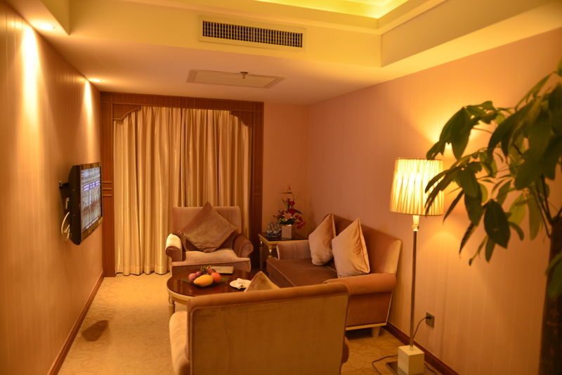 Vili International Hotel Guangzhou Bagian luar foto